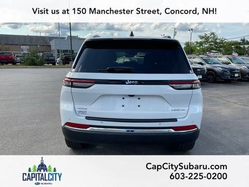 Used 2023 Jeep Grand Cherokee Limited AWD/4WD image 5