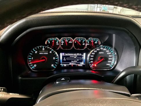 Used 2017 GMC Sierra 1500 SLT w/ All Terrain Package image 25