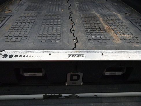 Used 2025 RAM 2500 Big Horn AWD/4WD image 34