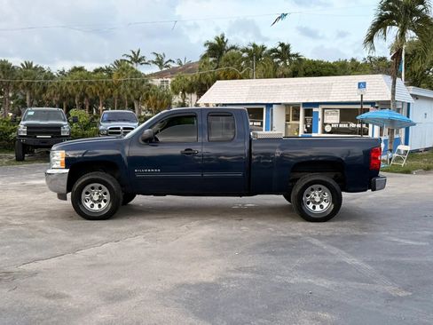 Used 2012 Chevrolet Silverado 1500 LS RWD image 3
