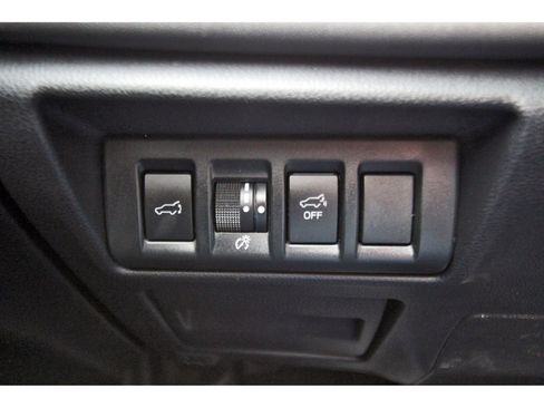 Certified 2024 Subaru Outback Touring XT AWD/4WD image 20