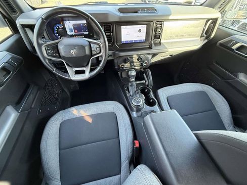 Used 2022 Ford Bronco Big Bend image 14