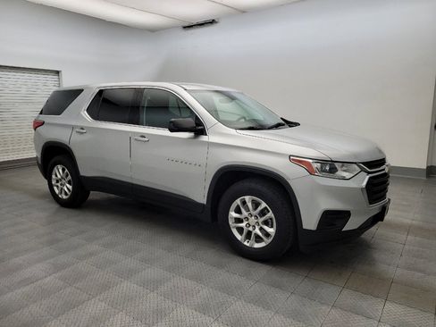 Used 2020 Chevrolet Traverse LS FWD image 11