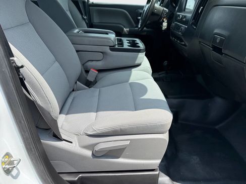 Used 2019 Chevrolet Silverado 2500 W/T AWD/4WD image 10