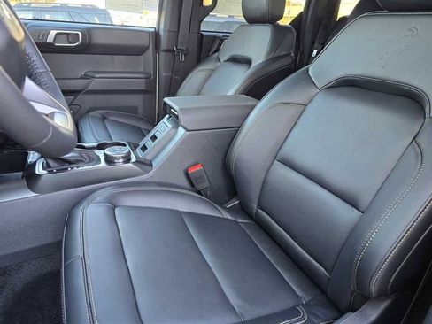 New 2026 Ford Bronco Badlands AWD/4WD image 15