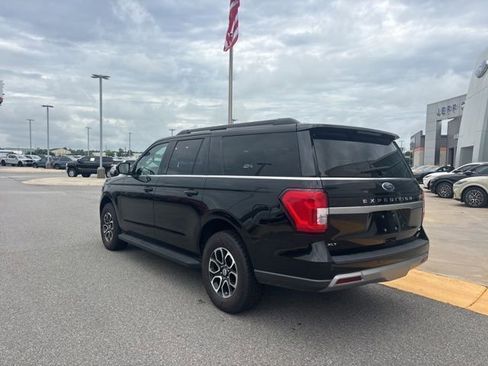 Used 2024 Ford Expedition Max XLT AWD/4WD image 3
