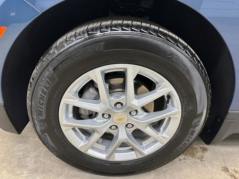 Certified 2024 Chevrolet Equinox LT w/ LPO, Floor Liner Package image 36