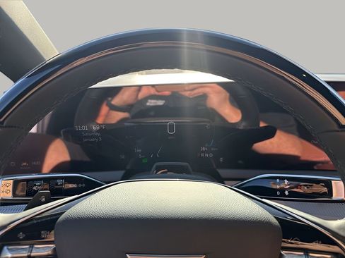 New 2026 Cadillac Optiq Sport 2 image 34