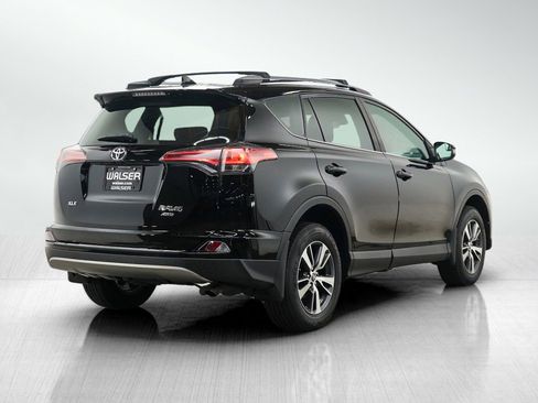 Used 2017 Toyota RAV4 XLE w/ Plus Special Value Package AWD/4WD image 5