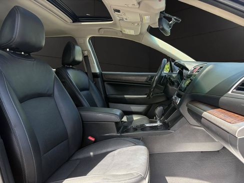 Used 2016 Subaru Outback 3.6R Limited AWD/4WD image 16