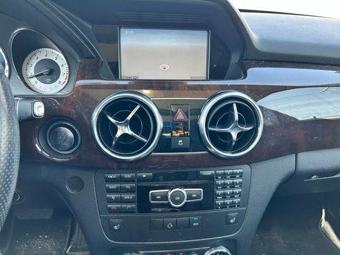 Used 2013 Mercedes-Benz GLK 350 4MATIC image 22