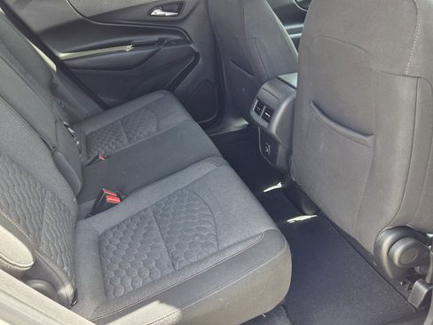 Used 2020 Chevrolet Equinox LT image 10