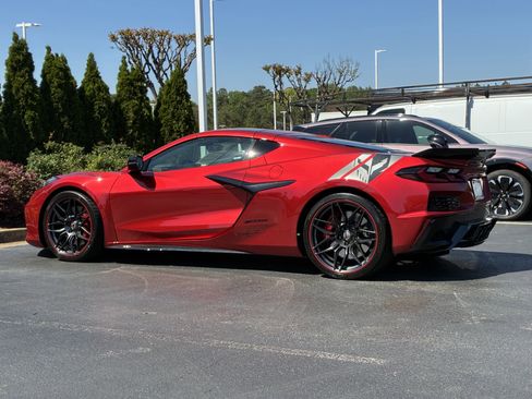 Used 2024 Chevrolet Corvette Z06 image 9