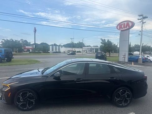 Used 2025 Kia K5 GT-Line w/ GT-Line Premium Package FWD image 3
