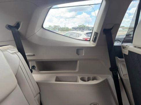 Used 2019 Volkswagen Atlas SE FWD image 20