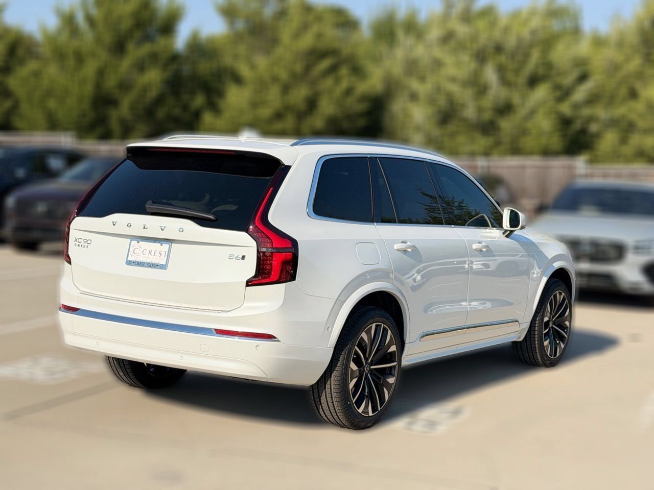 New 2027 Volvo XC90 B6 Plus AWD/4WD image 4
