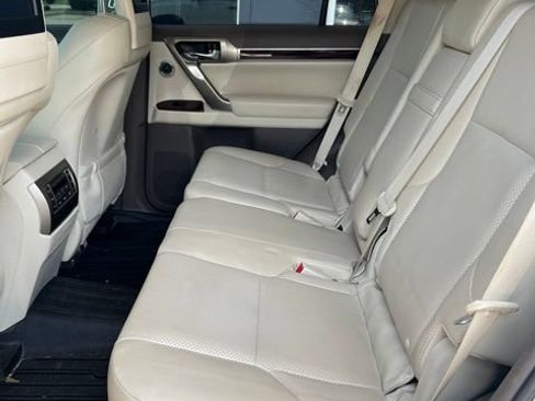 Used 2012 Lexus GX 460 Premium AWD/4WD image 21