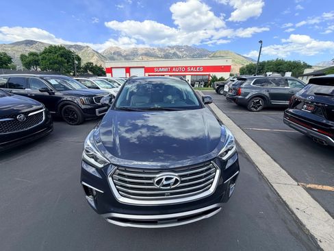 Used 2017 Hyundai Santa Fe FWD w/ SE Ultimate Tech Package 03 image 9