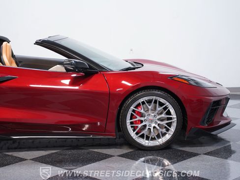 Used 2020 Chevrolet Corvette Stingray Preferred Conv w/ 2LT Preferred Equipment Group RWD image 23