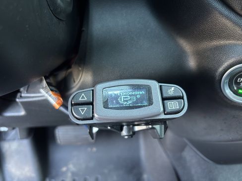 Used 2021 Chevrolet Silverado 3500 LTZ image 21