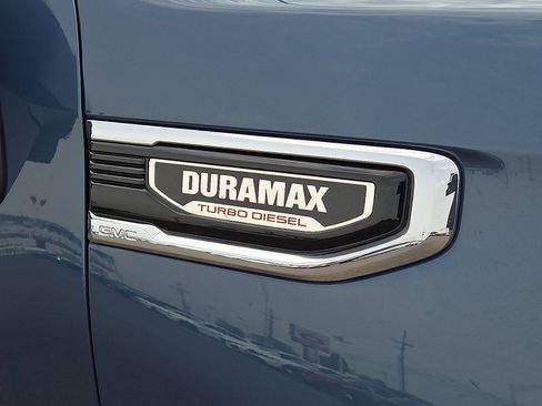 Used 2024 GMC Sierra 1500 Denali w/ Denali Reserve Package image 8