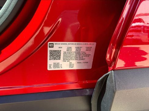 Used 2027 Chevrolet Equinox RS w/ Convenience Package III AWD/4WD image 37
