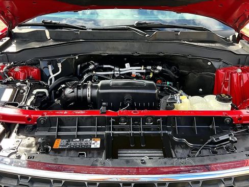 Certified 2022 Ford Explorer XLT w/ Equipment Group 202A image 32
