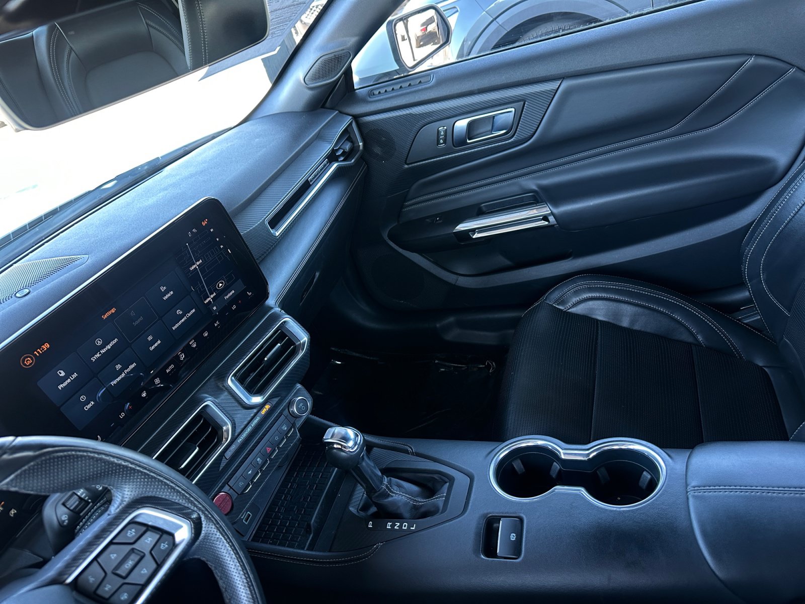 Used 2024 Ford Mustang Premium RWD image 22