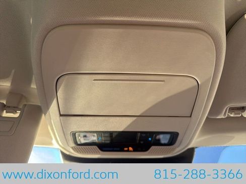 Used 2025 Ford Expedition Active AWD/4WD image 22