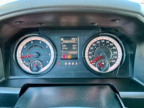 Used 2018 RAM 2500 Tradesman w/ Chrome Appearance Group image 35