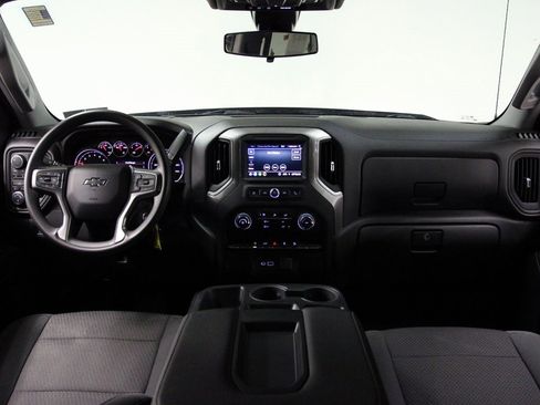 Used 2022 Chevrolet Silverado 1500 Custom Trail Boss w/ Safety Confidence Package image 2