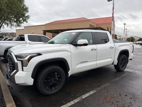 Used 2022 Toyota Tundra Limited w/ TRD Off-Road Package image 18