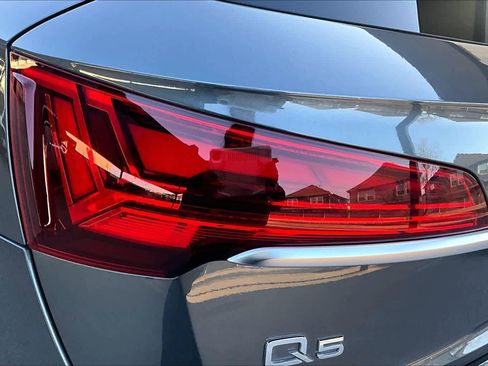 Used 2023 Audi Q5 2.0T Premium Plus w/ Premium Plus Package image 27