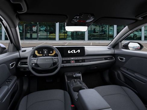 New 2026 Kia K4 LX image 14