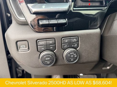Used 2024 Chevrolet Silverado 2500 LTZ w/ LTZ Convenience Package AWD/4WD image 29