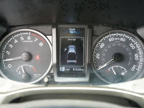 Used 2023 Toyota Tacoma TRD Sport AWD/4WD image 24