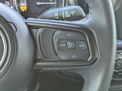 Used 2023 Jeep Wrangler Unlimited AWD/4WD image 26