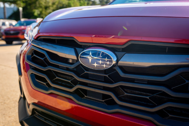 Certified 2026 Subaru Crosstrek 2.5i Premium AWD/4WD image 13