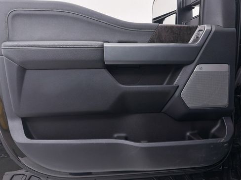 Used 2023 Ford F250 Lariat w/ Lariat Ultimate Package image 21