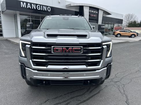 New 2026 GMC Sierra 3500 SLE w/ SLE Convenience Package AWD/4WD image 13