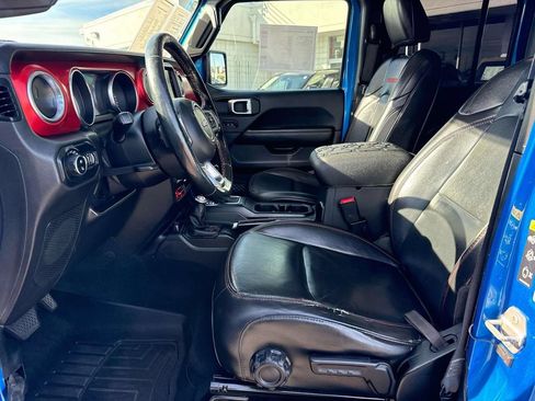 Used 2020 Jeep Gladiator Rubicon w/ Uconnect 4C Nav & Sound Group AWD/4WD image 21
