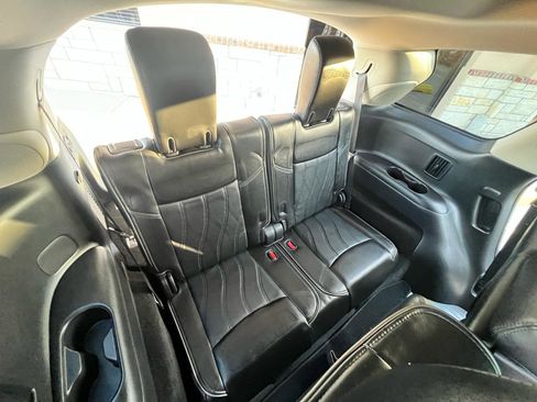 Used 2015 INFINITI QX60 FWD w/ Deluxe Touring Package image 33