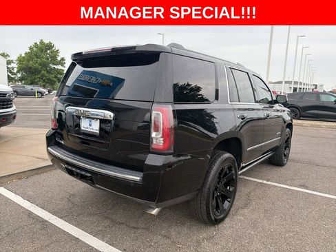 Used 2020 GMC Yukon Denali w/ Denali Ultimate Package AWD/4WD image 3