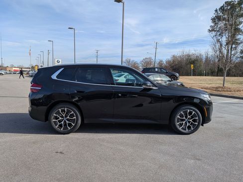 New 2026 BMW X3 xDrive30 w/ Premium Package image 2