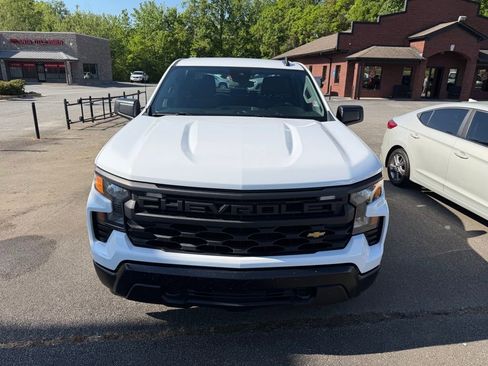 Used 2023 Chevrolet Silverado 1500 W/T w/ Trailering Package AWD/4WD image 2