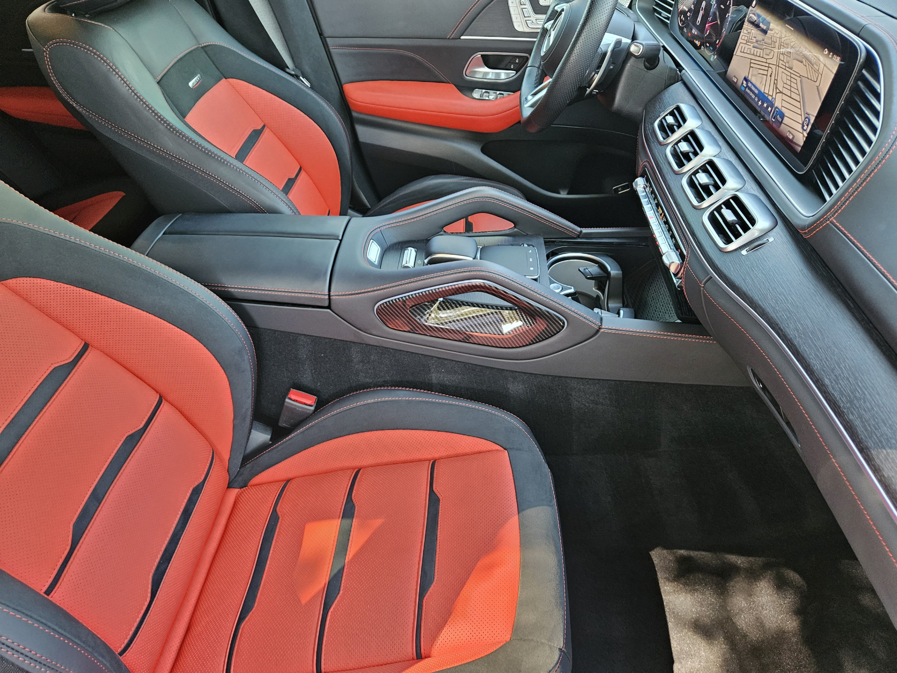 Used 2025 Mercedes-Benz GLE 63 AMG S image 11