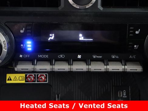 Certified 2025 Toyota 4Runner Limited image 22