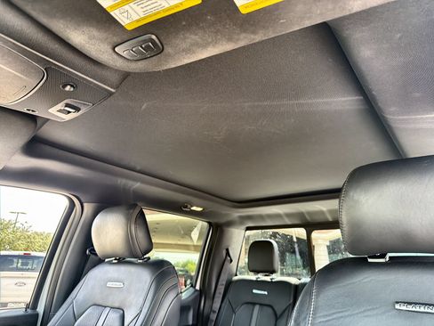 Used 2016 Ford F150 Platinum w/ Equipment Group 701A Luxury AWD/4WD image 22
