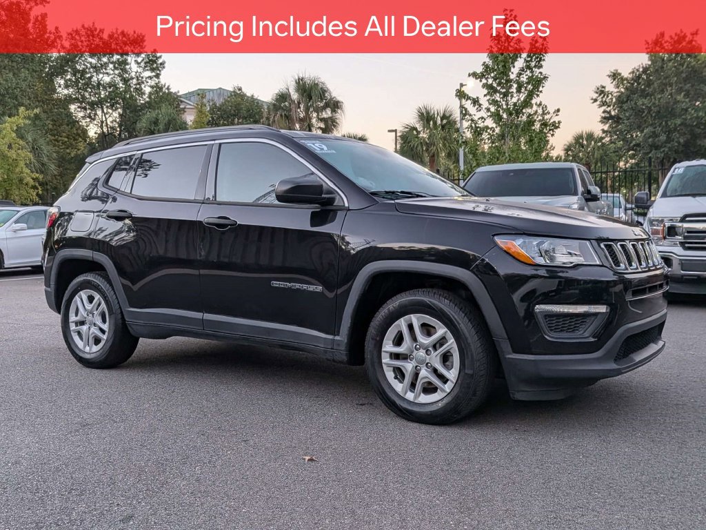 Used 2019 Jeep Compass Sport FWD image 2