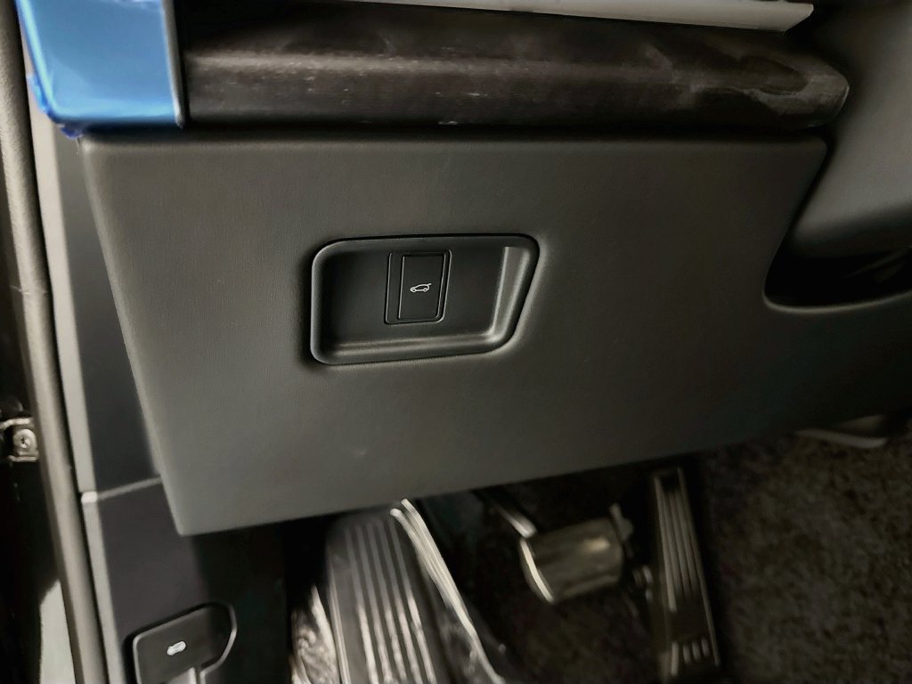 New 2027 Land Rover Range Rover SE AWD/4WD image 10